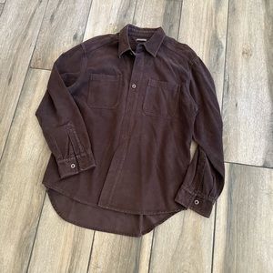 Men's Casual Dark Brown Button-Down Shirt with Chest Pockets